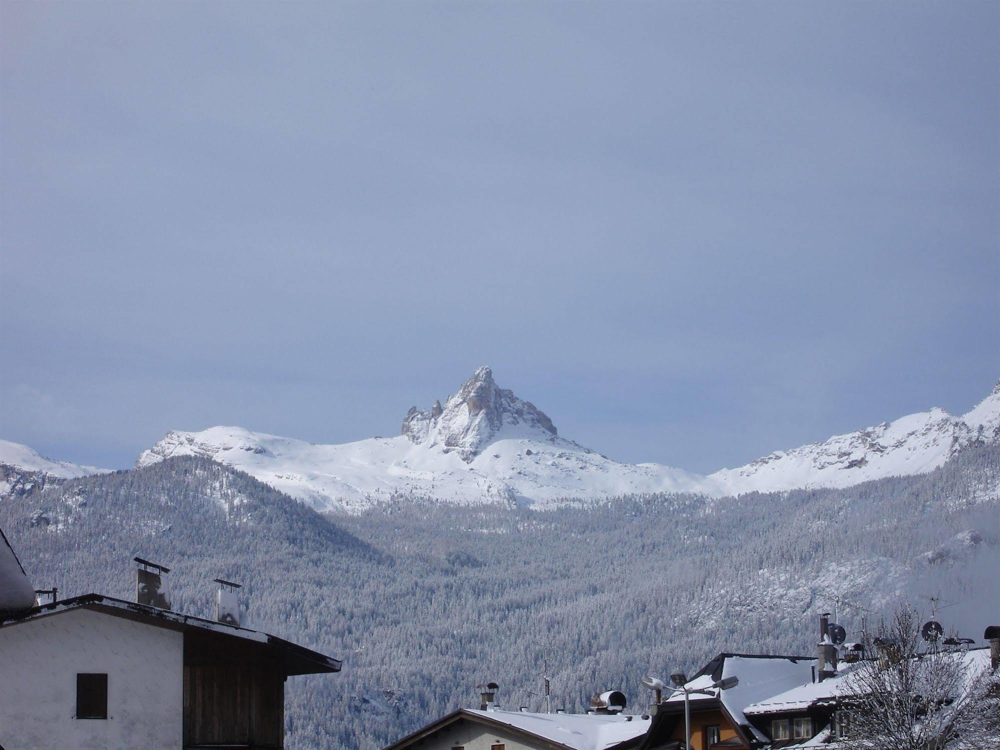 Hotel Bellaria - Cortina dʼAmpezzo Zewnętrze zdjęcie